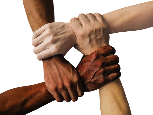 Zdjęcie do Dialog zamiast monologu -jak budować pozytywne relacje z rodzicami